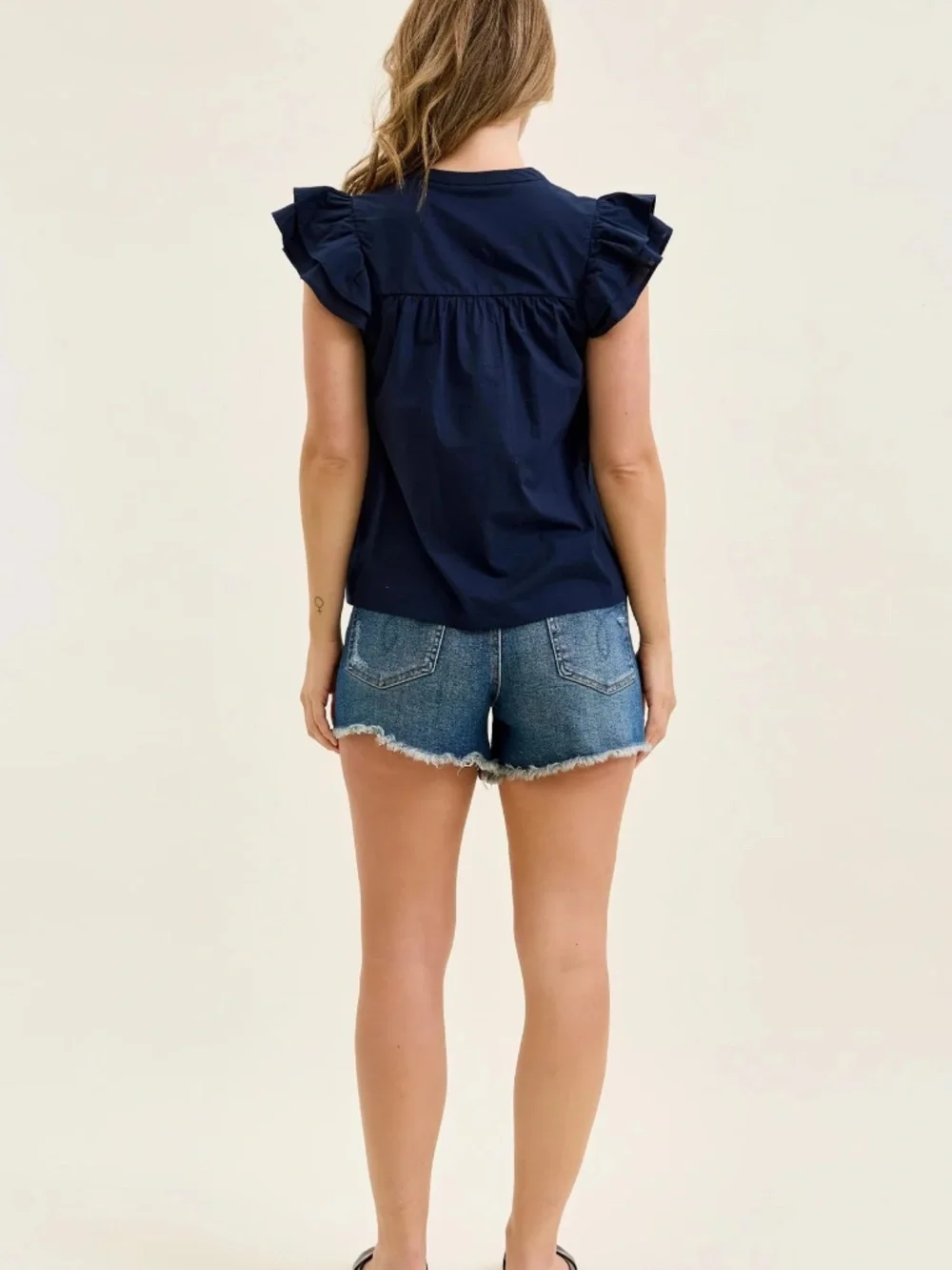 JUDY BLUE HIGH WAIST RIGID MAGIC RAW HEM VINTAGE DENIM CUT OFF SHORTS - Picture 2 of 5